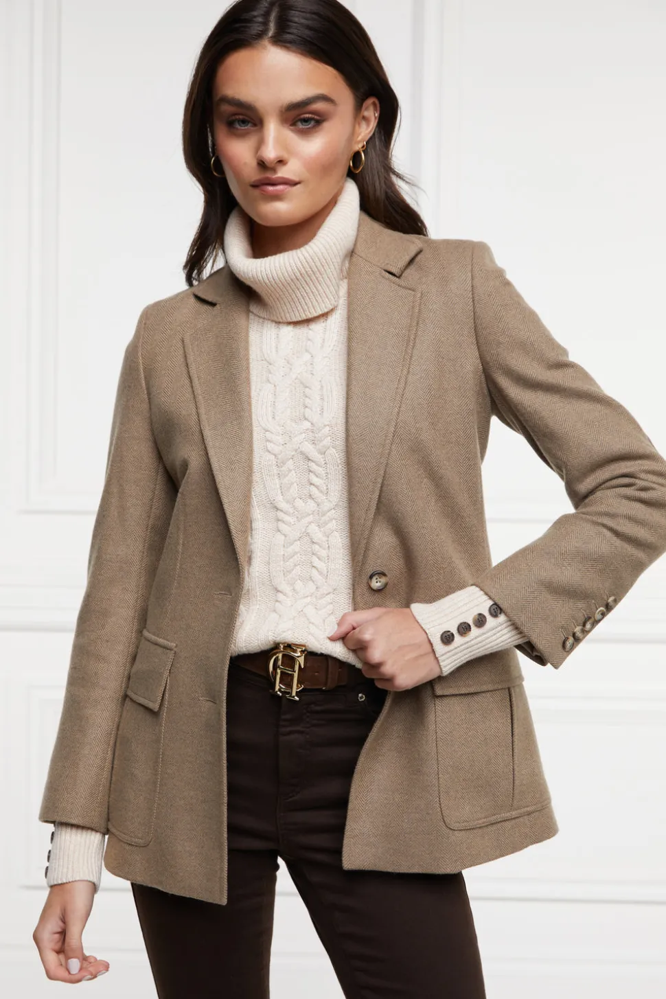 Country Roll Neck Knit