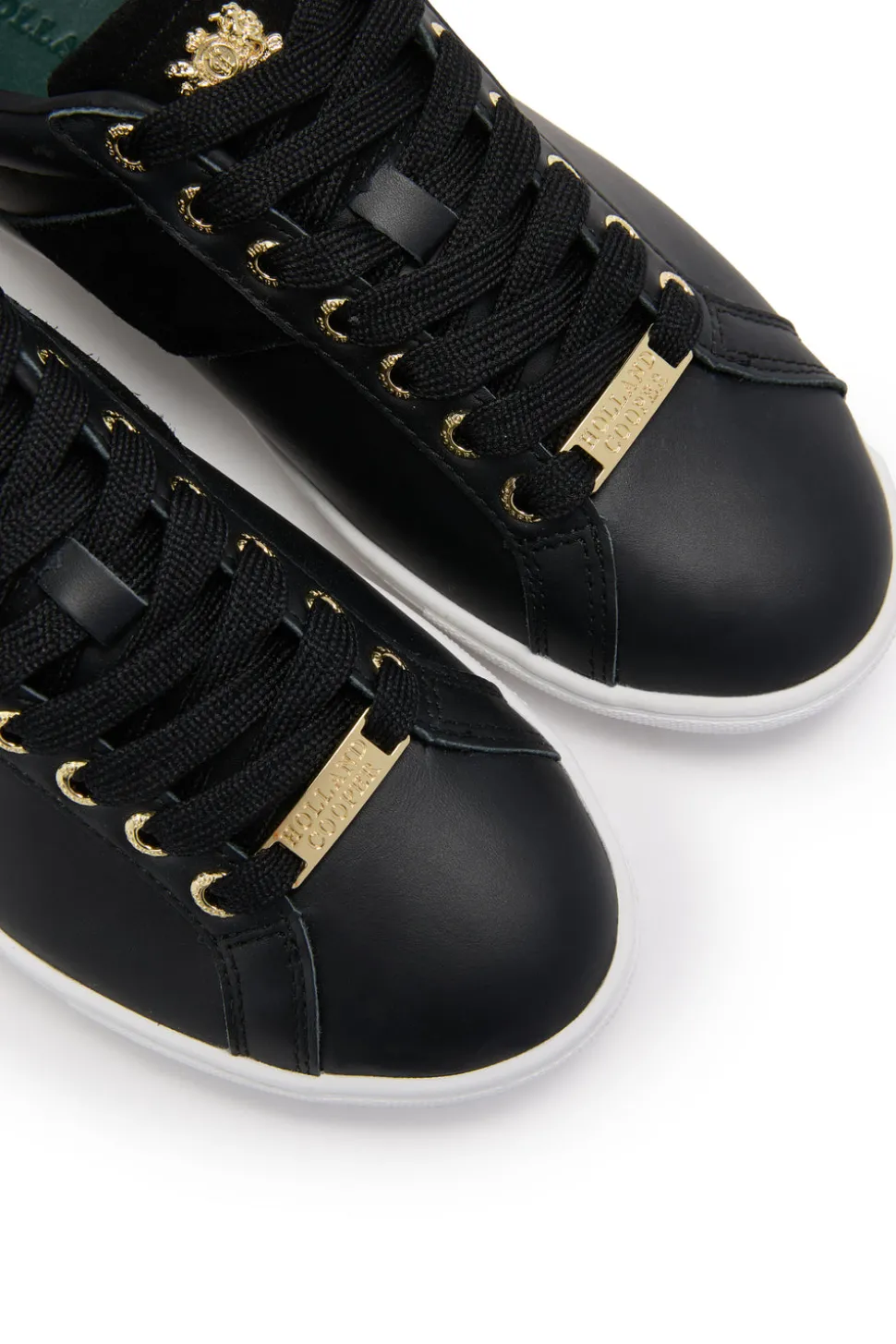Knightsbridge Court Trainer