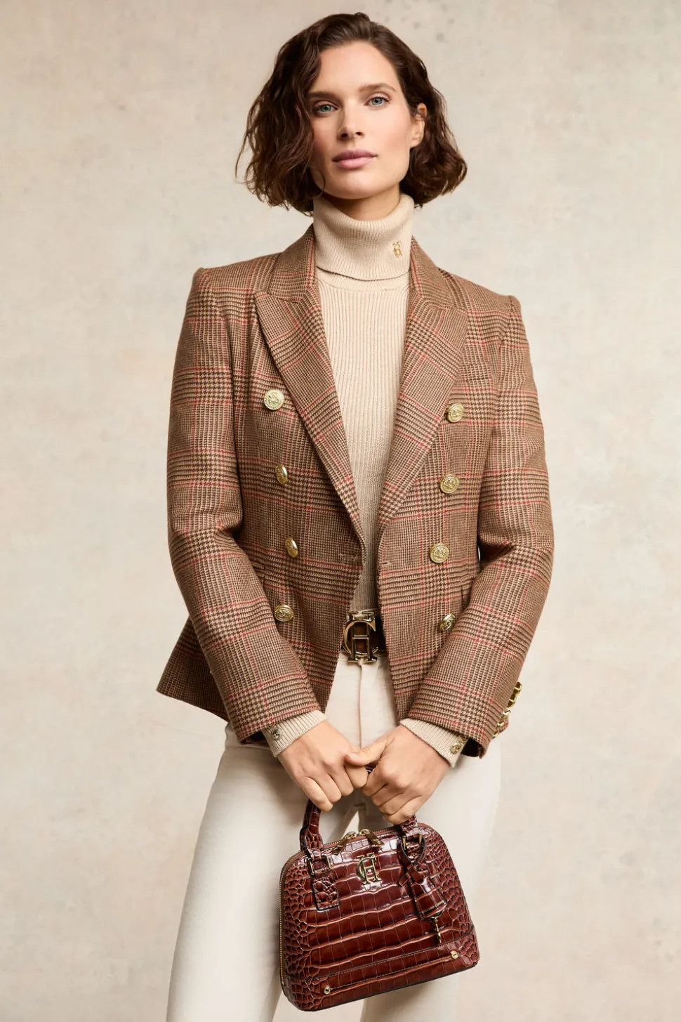 Painswick Roll Neck Knit