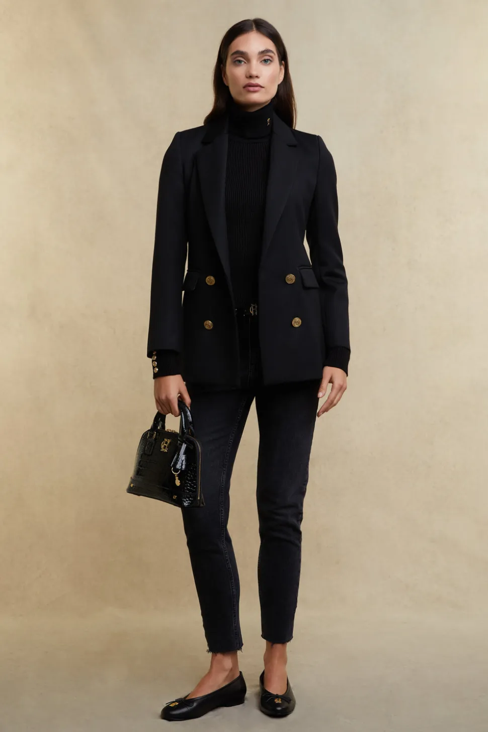 Painswick Roll Neck Knit