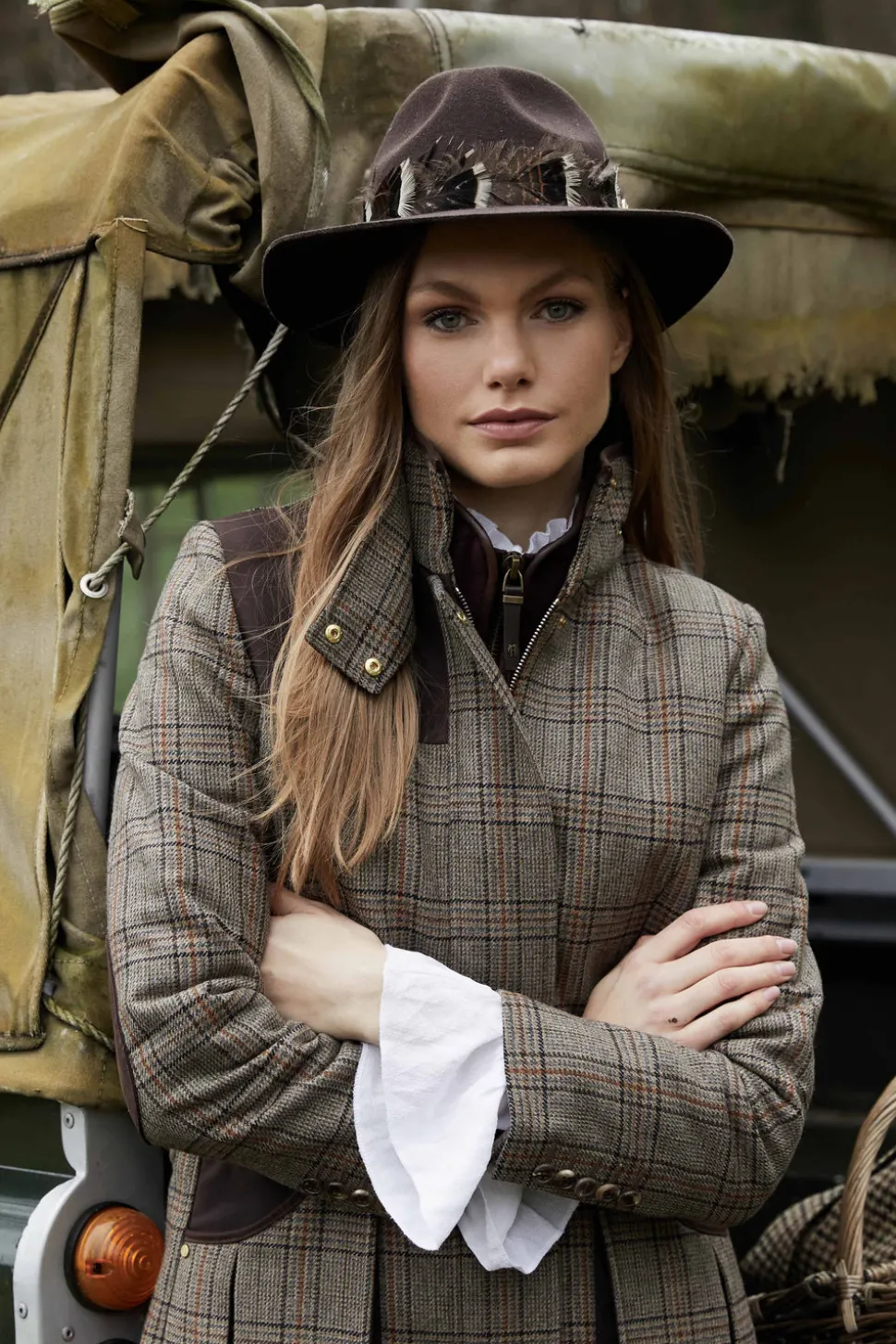 Trilby Hat Iridescent Feather Band